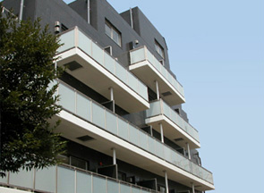 ルフォンプログレ学芸大学　旧アパートメンツ学芸大学 外観.jpg